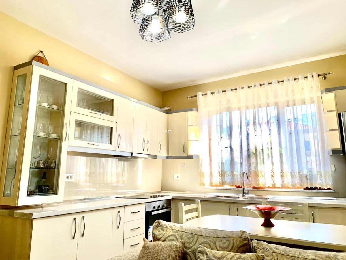 Syzo Apartments Pogradec Exterior foto